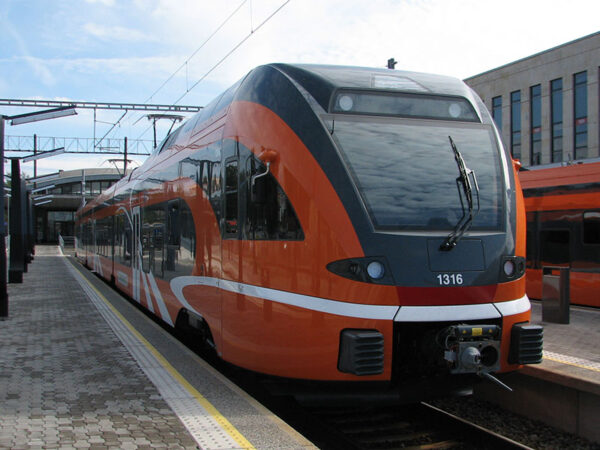 DMU Stadler Rail FLIRT Elektriraudtee Estonia