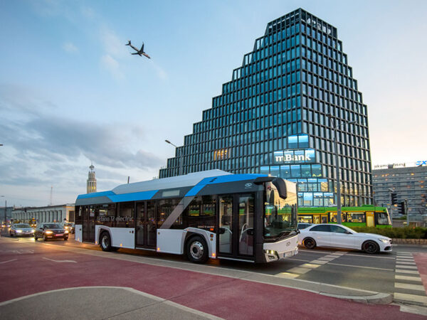 Solaris Urbino 12 electric bus
