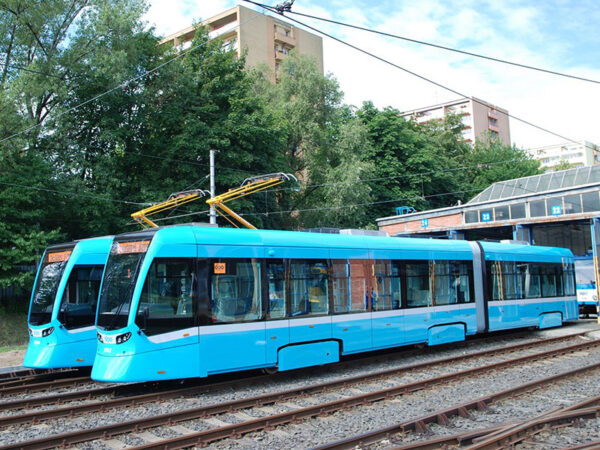 Tram Stadler Rail Tango NF2 Ostrava